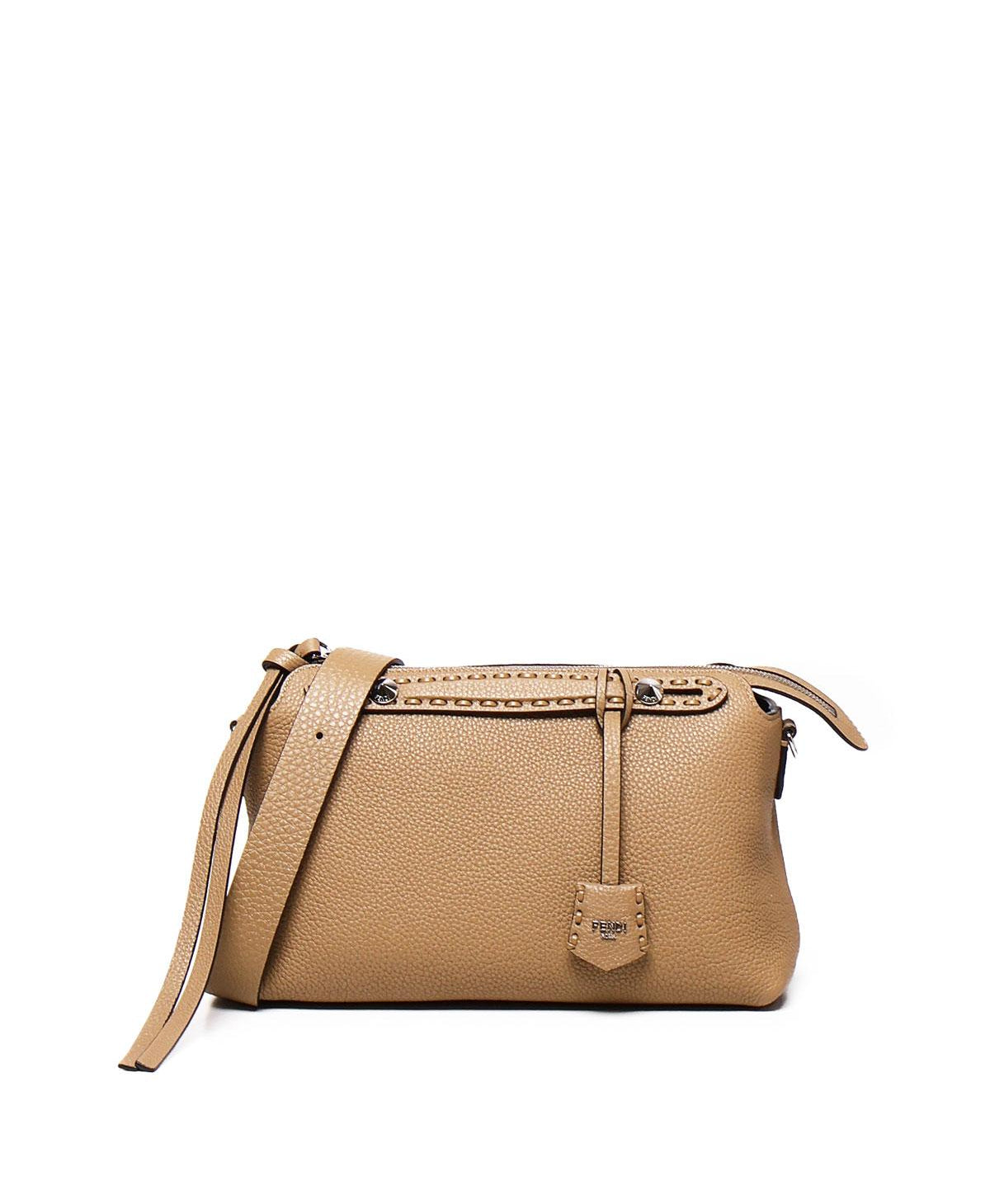 Borsa By The Way Selleria Medium 8BL155 ASU2F0EMR FENDI 