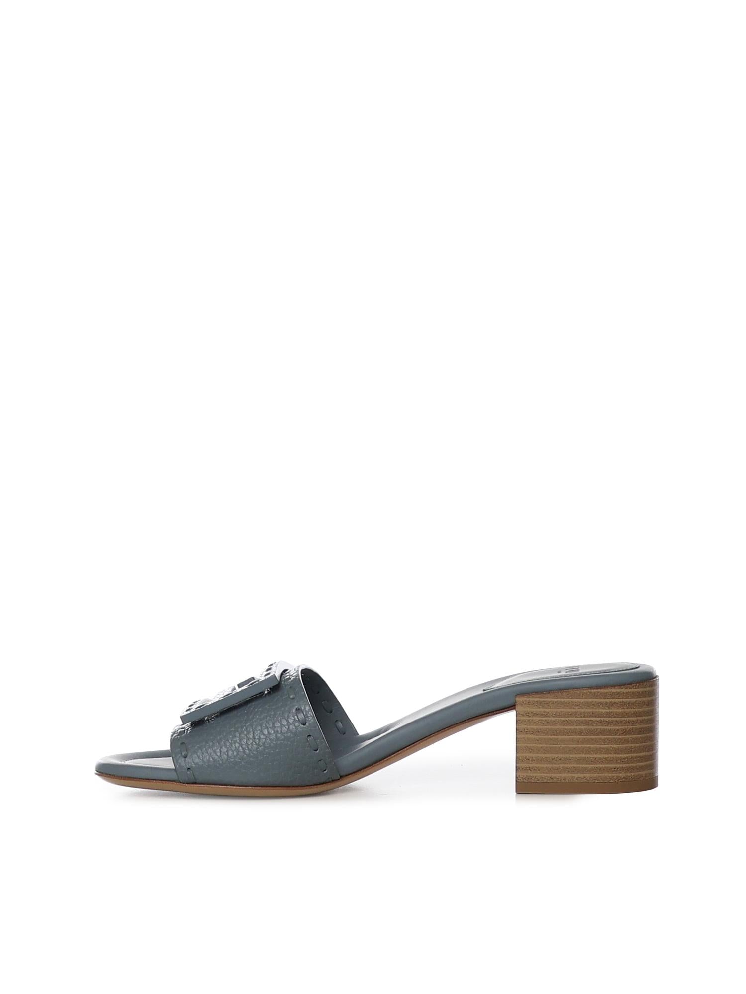 Slide Baguette in pelle 8R8862 AQY2F1TZB FENDI 