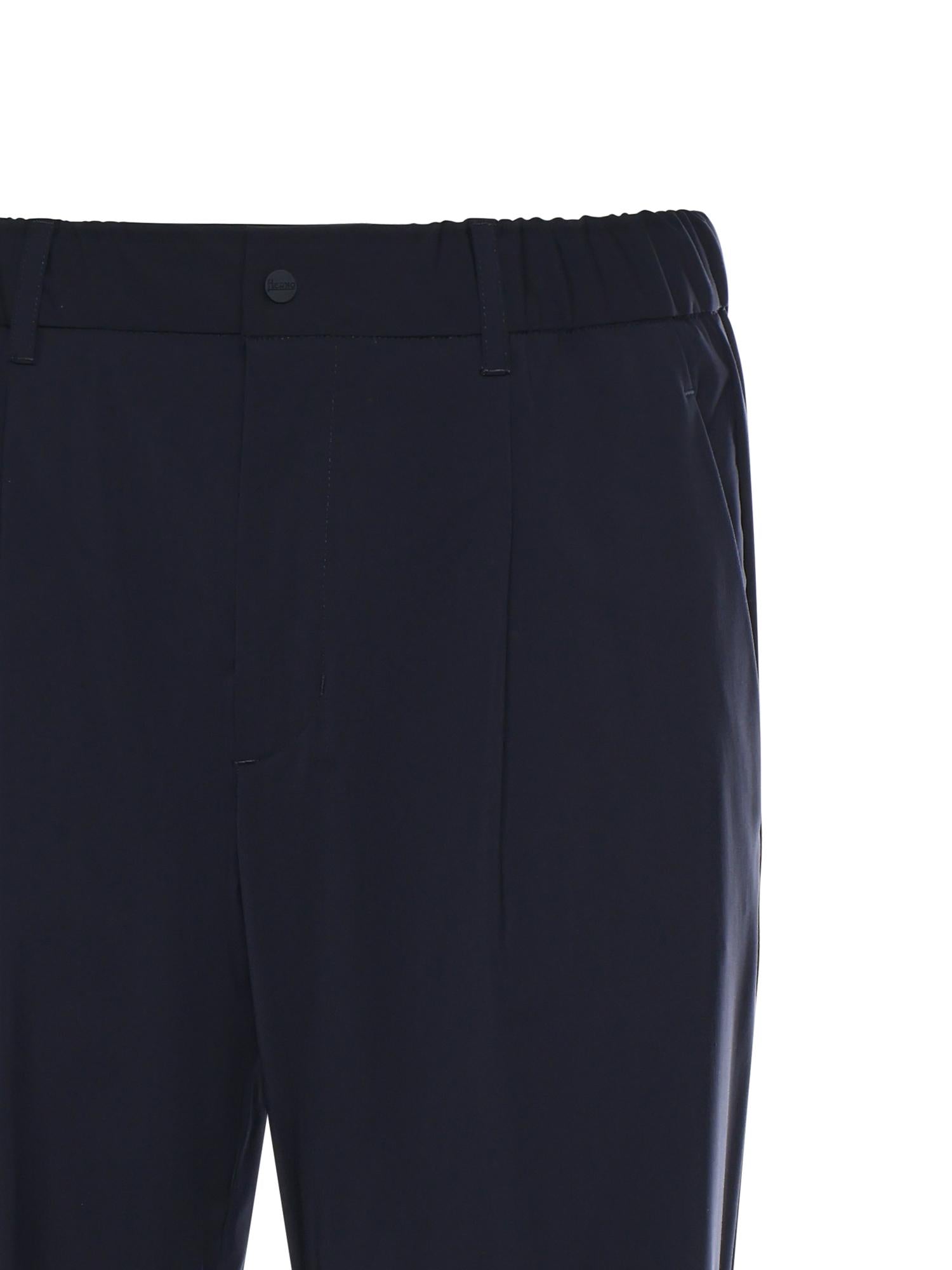 Pantaloni in tech-merino PT000183U 334849200 HERNO 