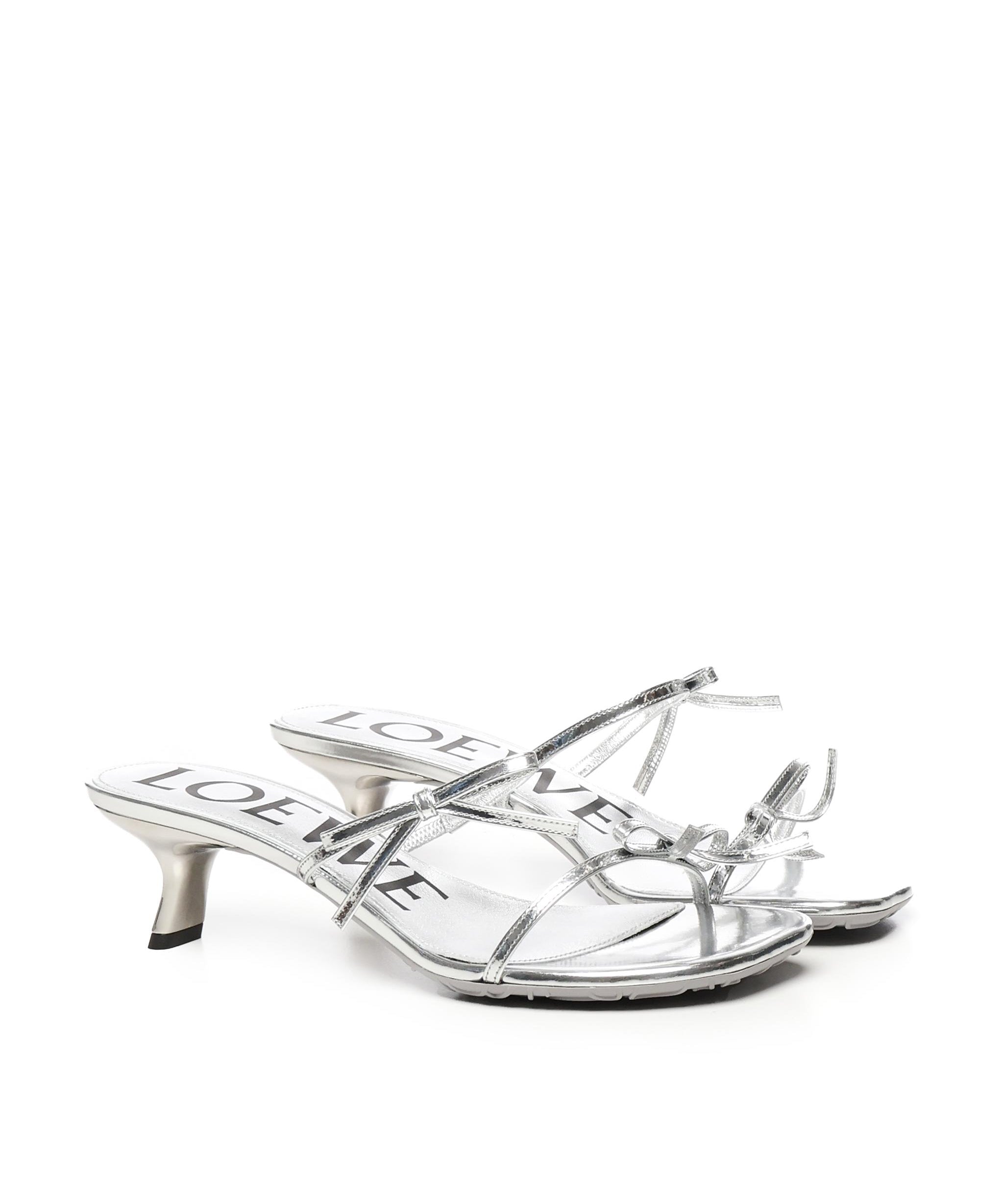 Sandali Petal in pelle di vitello metallizzata LPET465X04 1160 LOEWE 