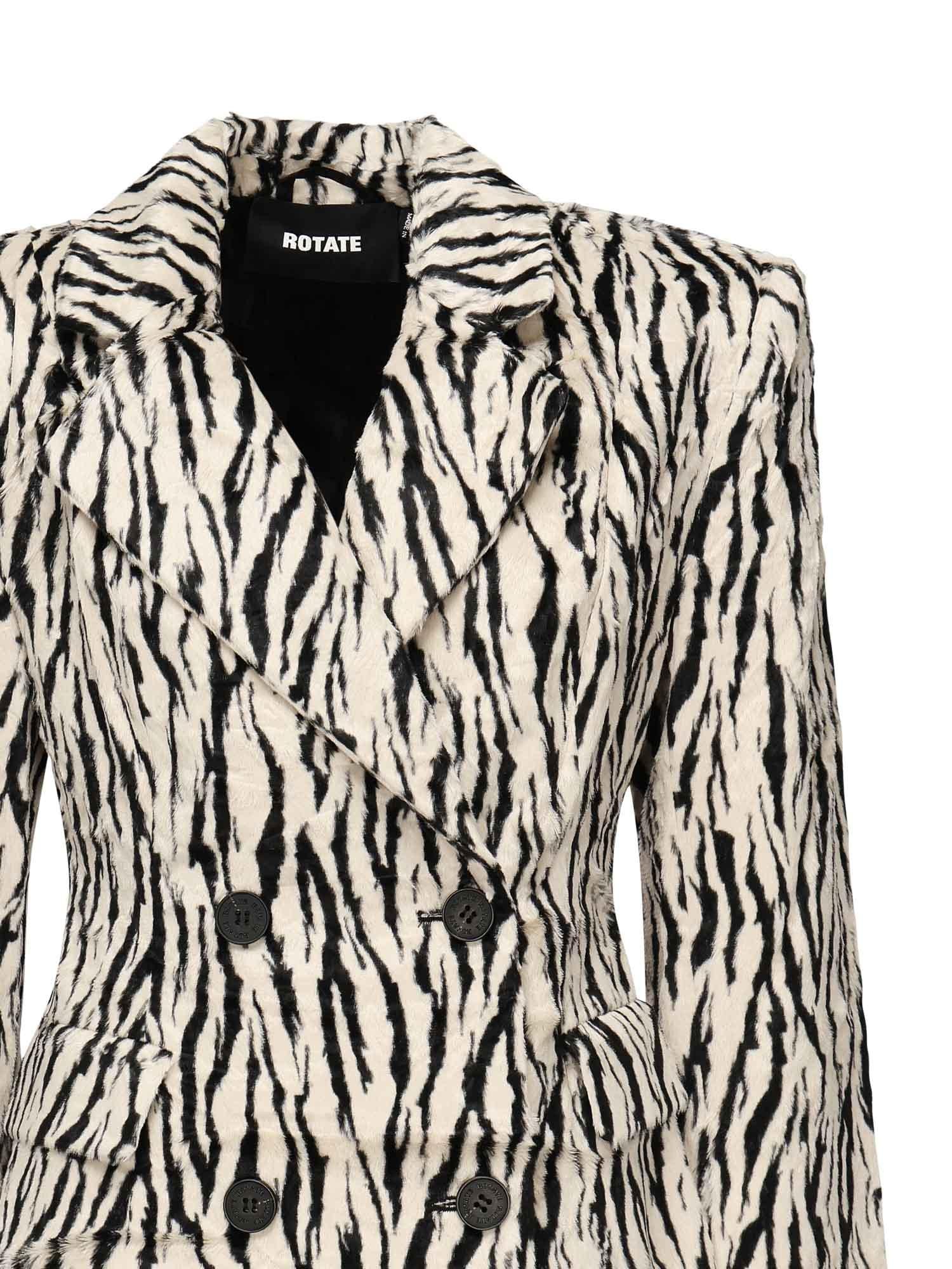 Cappotto in pelliccia sintetica stampata 115047 858 ROTATE 