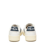 Sneakers V-90 VD2003656  VEJA 