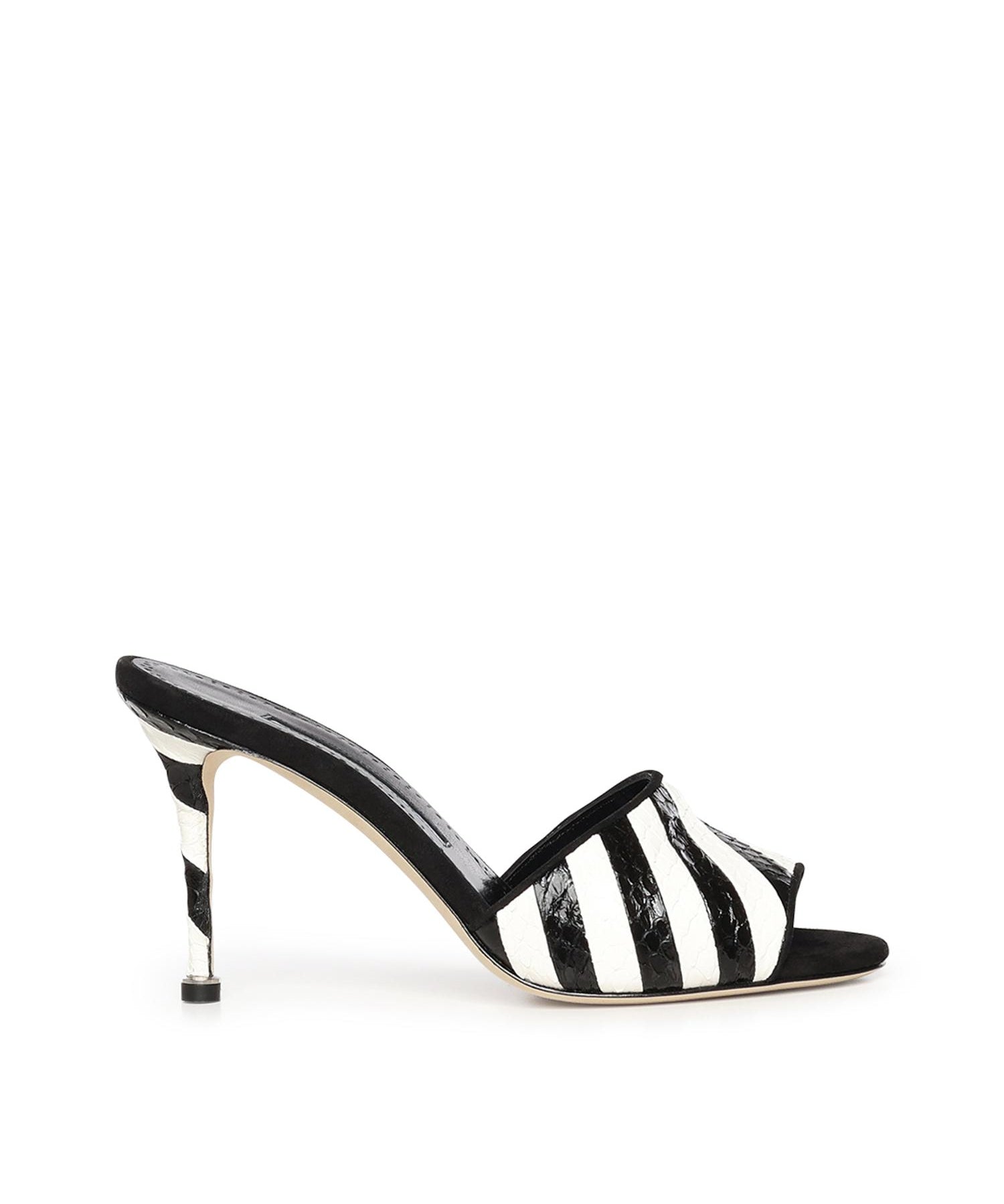 Mules Larache 1263151 9735 MANOLO BLAHNIK 