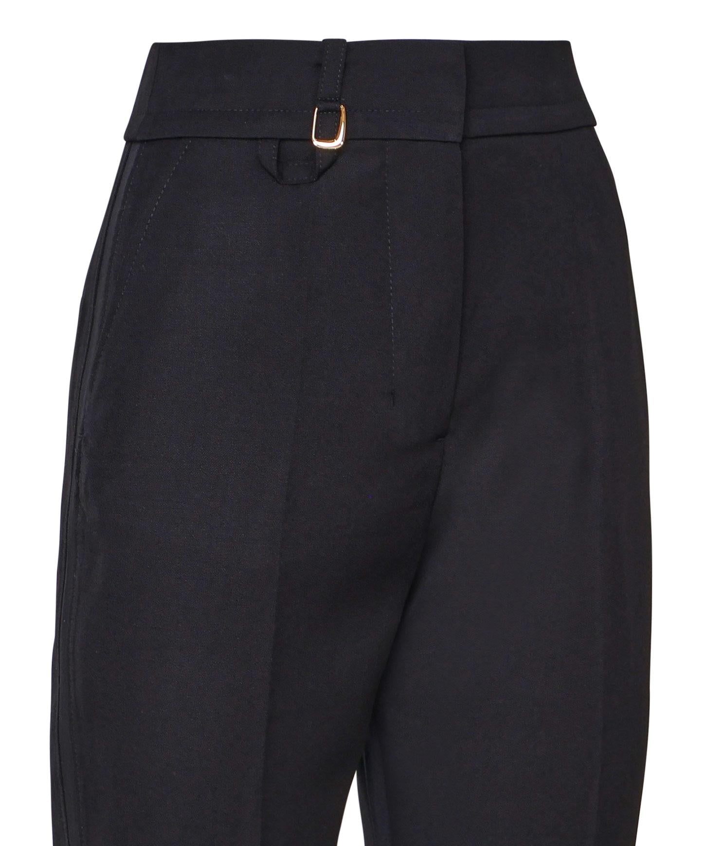 Le pantalon Tibau 243PA038 1333990 JACQUEMUS 