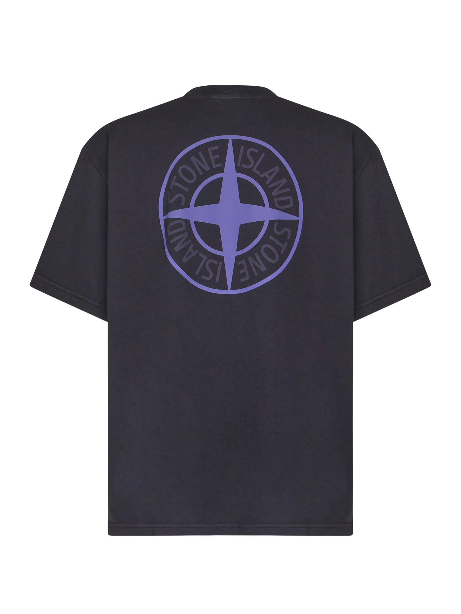 T-shirt con con stampa '02 Industrial Logos' K2S152100037 S0193V0026 STONE ISLAND 