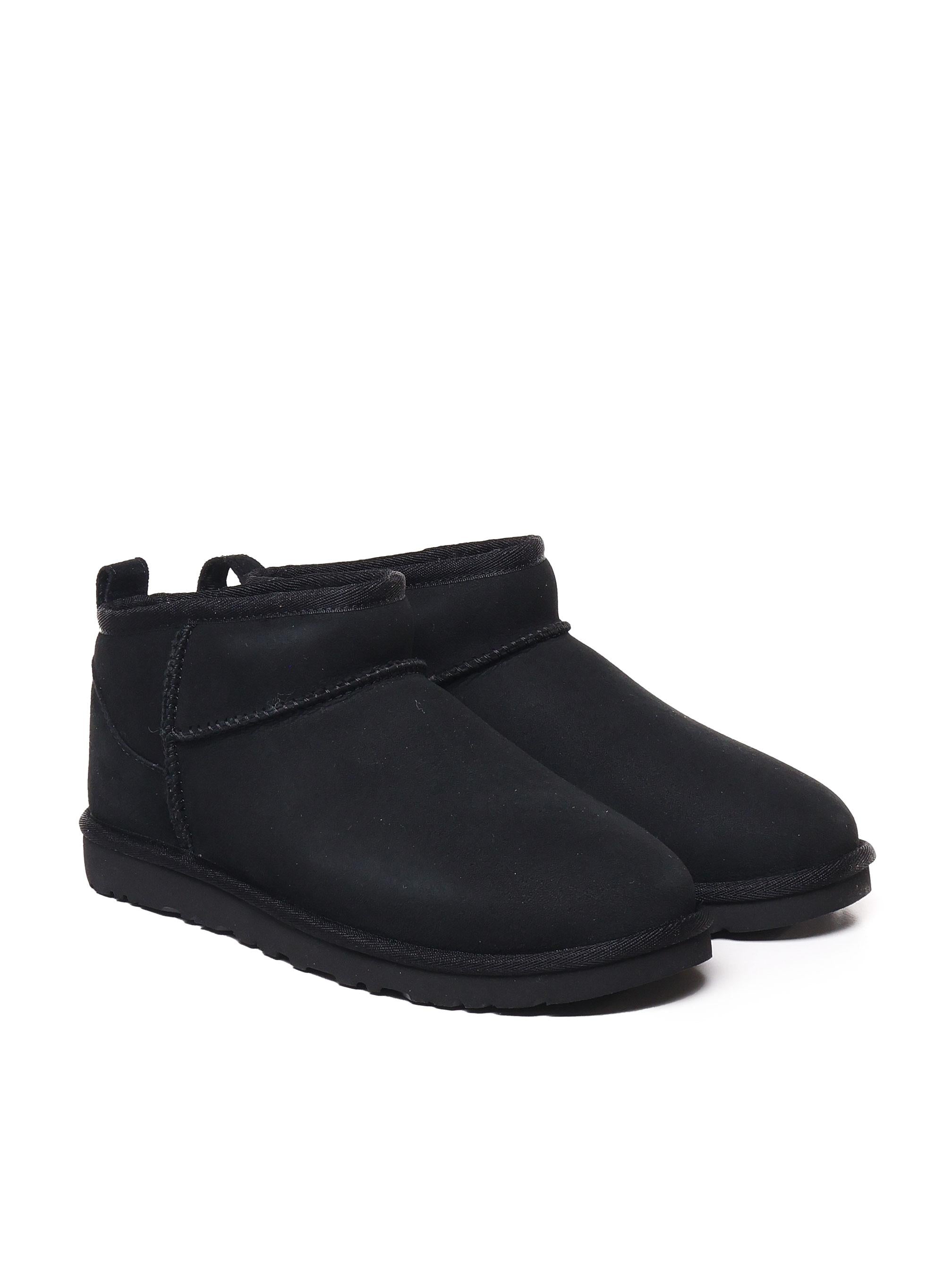 Stivali Classic Ultra Mini 1137391 BLK UGG 