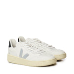 Sneakers V-90<BR/> VD2020910  VEJA 