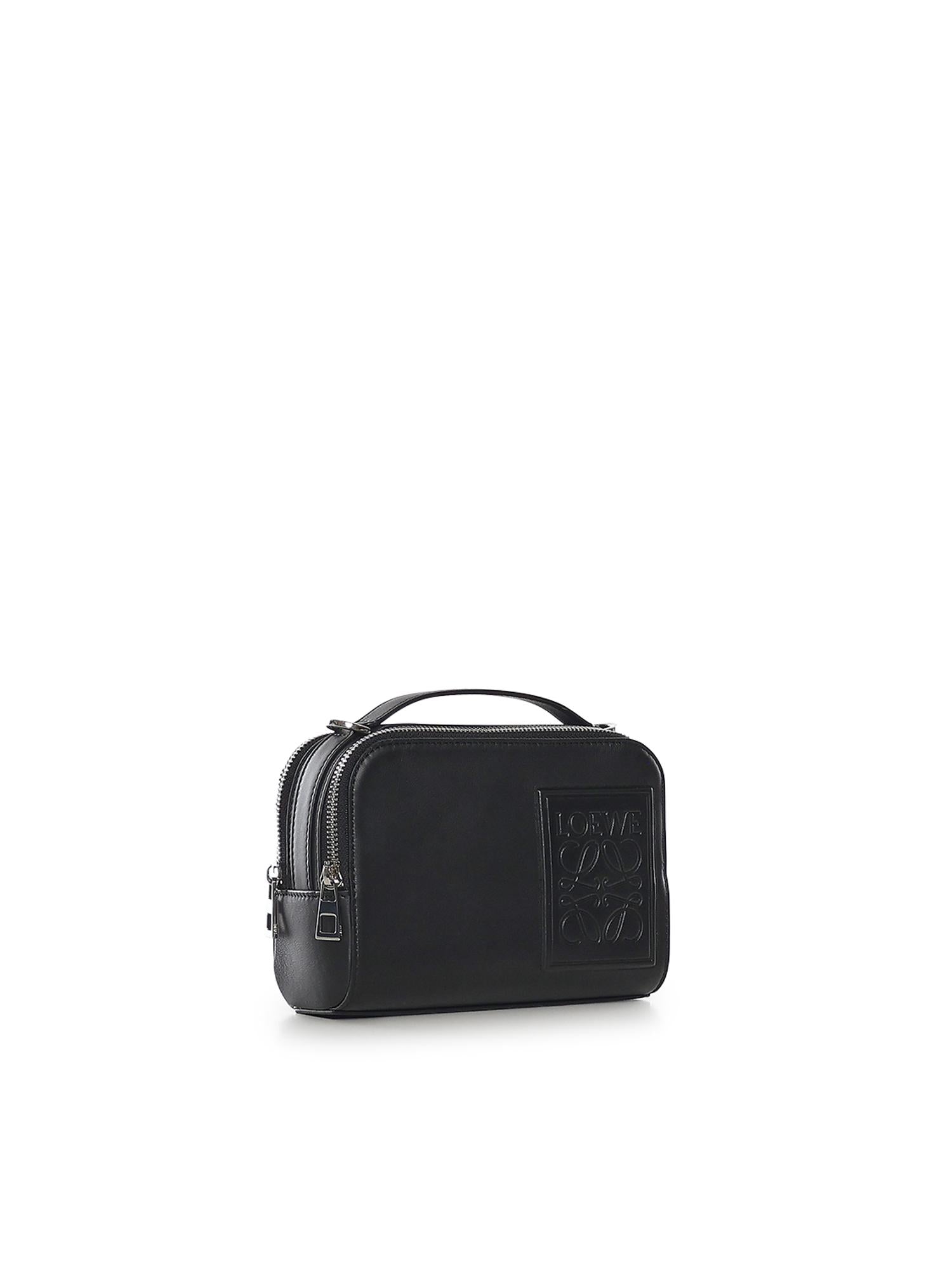 Borsa a tracolla Camera mini in pelle di vitello C565R41X05 1100 LOEWE 