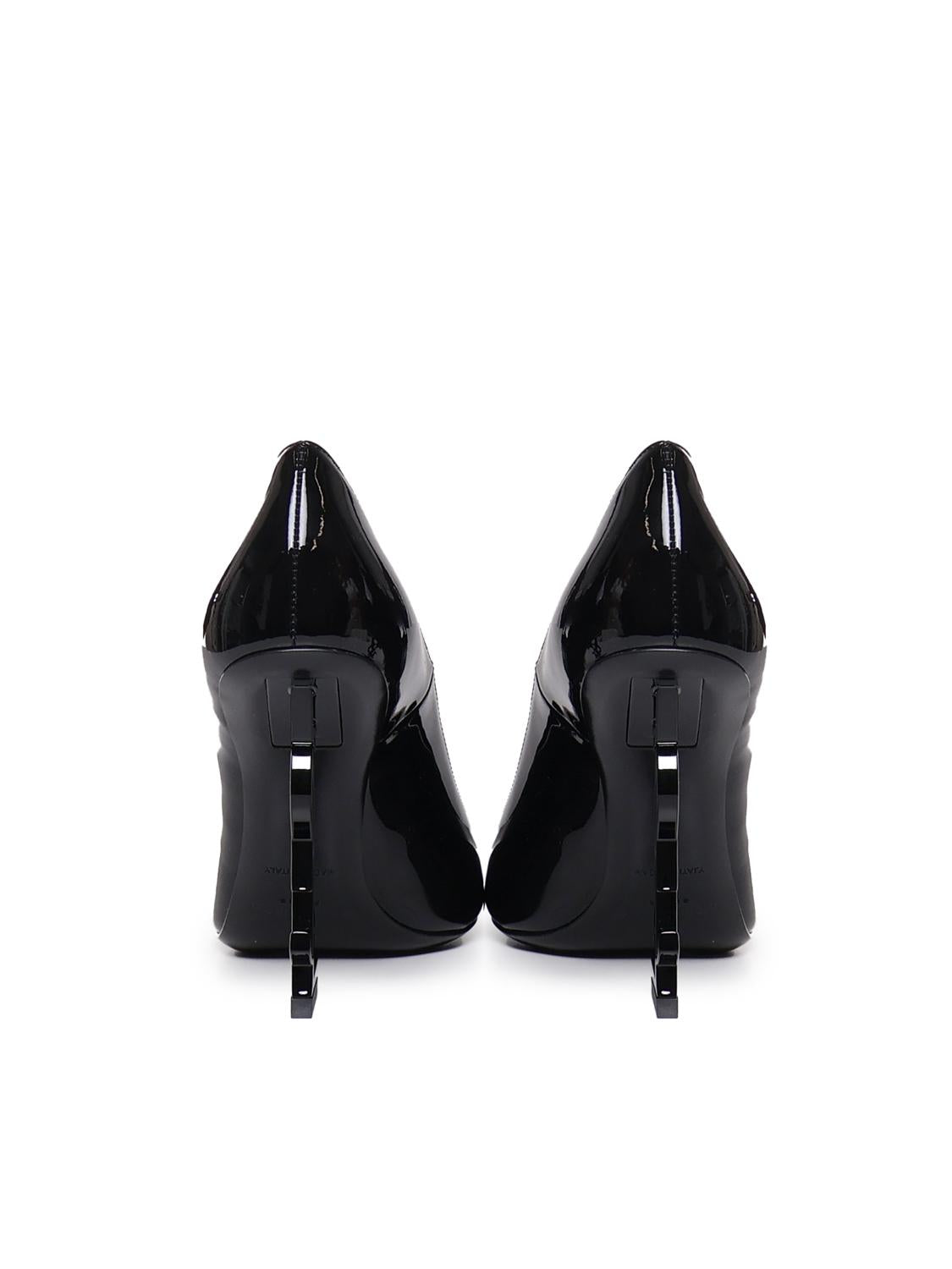 Pump Opyum in vernice 472011 0NPVV1000 SAINT LAURENT 