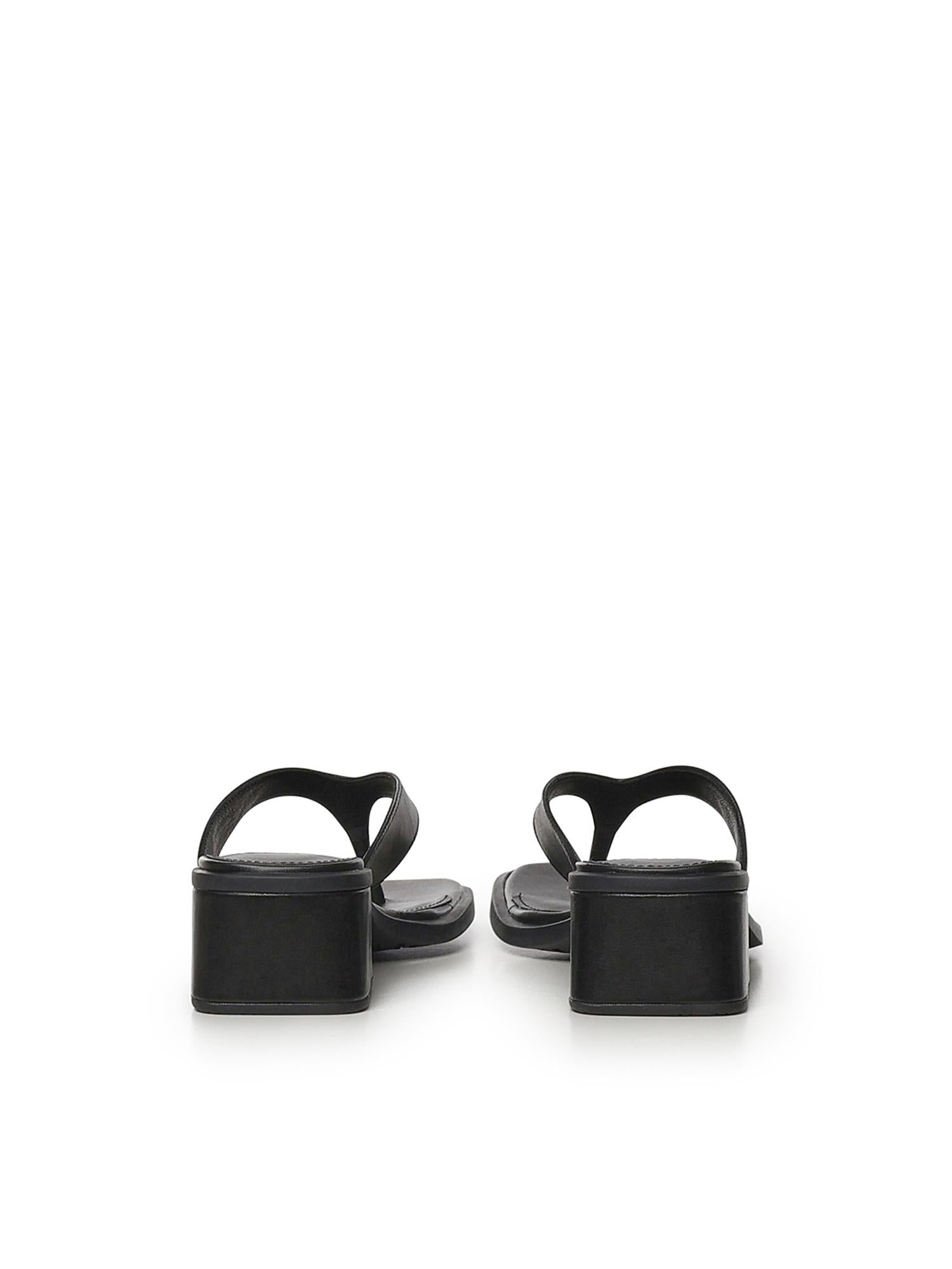 Sandali infradito Kora in pelle<BR/> K201912 001 CAMPER 