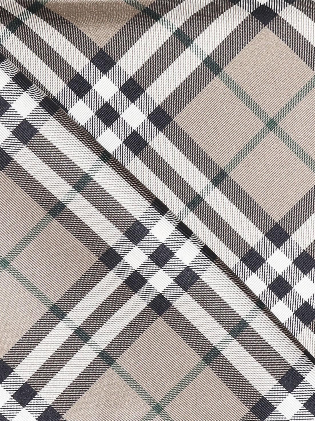 Sciarpa vintage check 8090755 C1167 BURBERRY 
