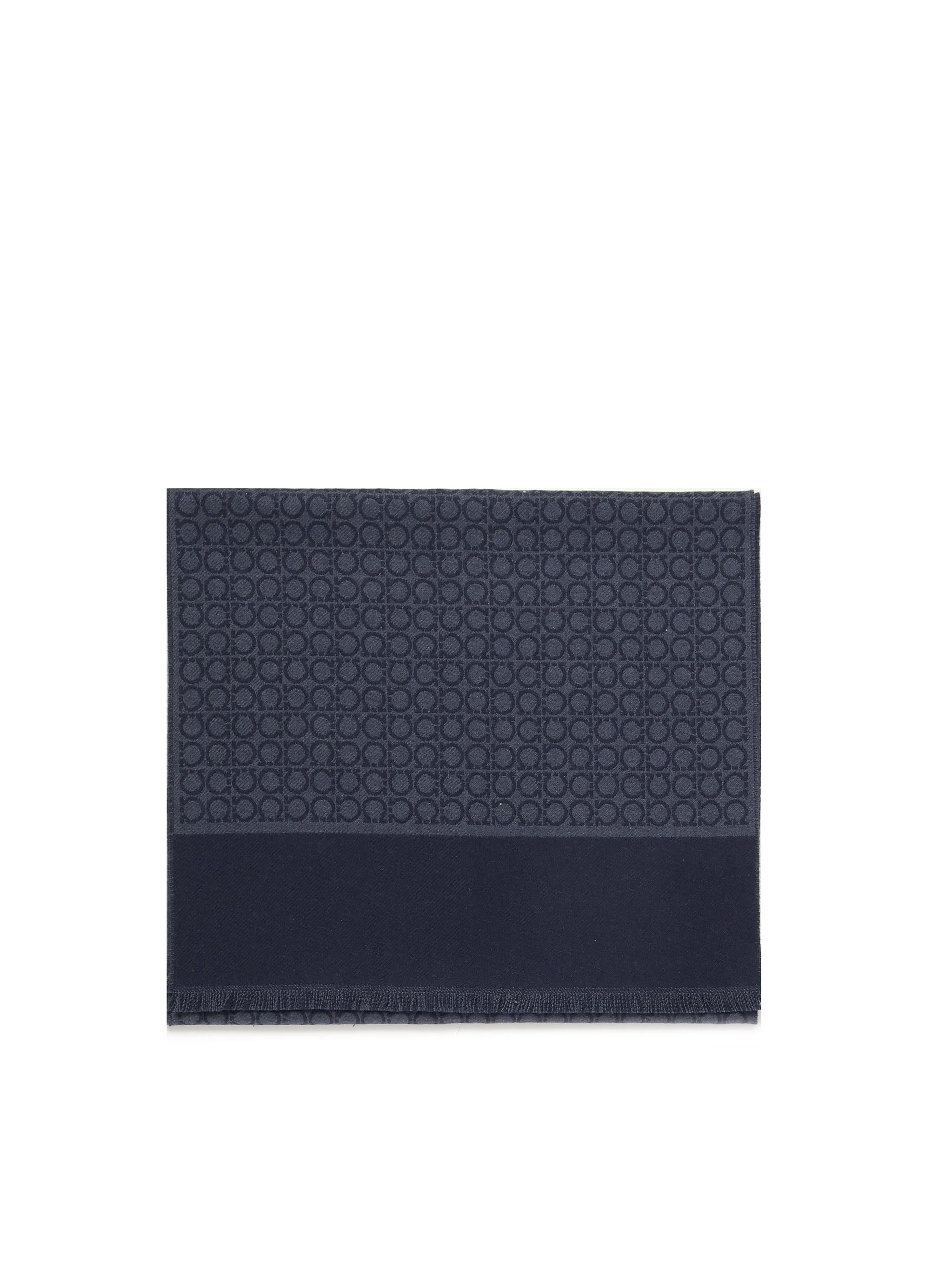 Sciarpa Gancini in cashmere 527047 671682001 FERRAGAMO 