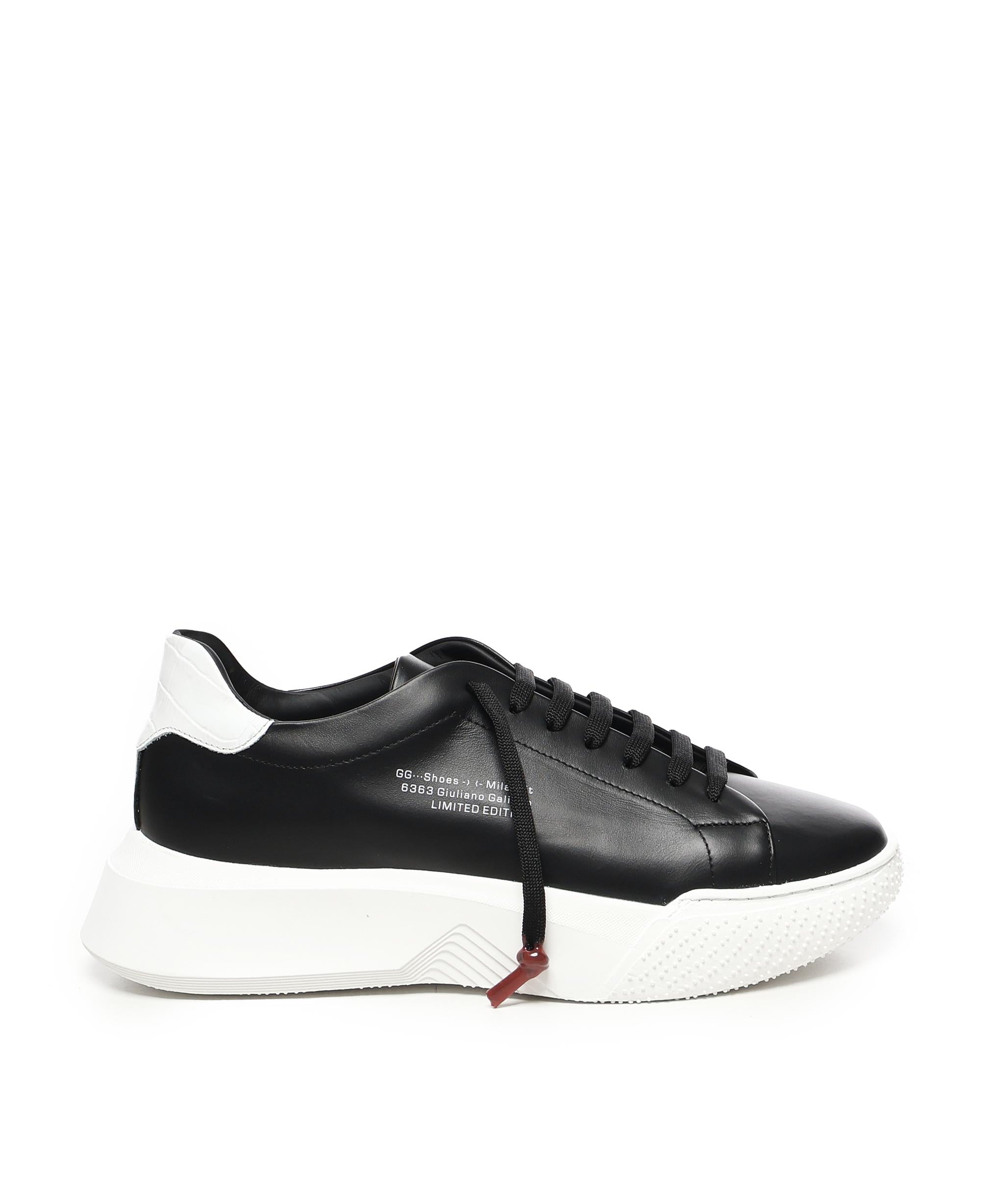 Sneakers Nemesis in nappa NEMESIS2 TRIPLEBLACK/WHITE GIULIANO GALIANO 