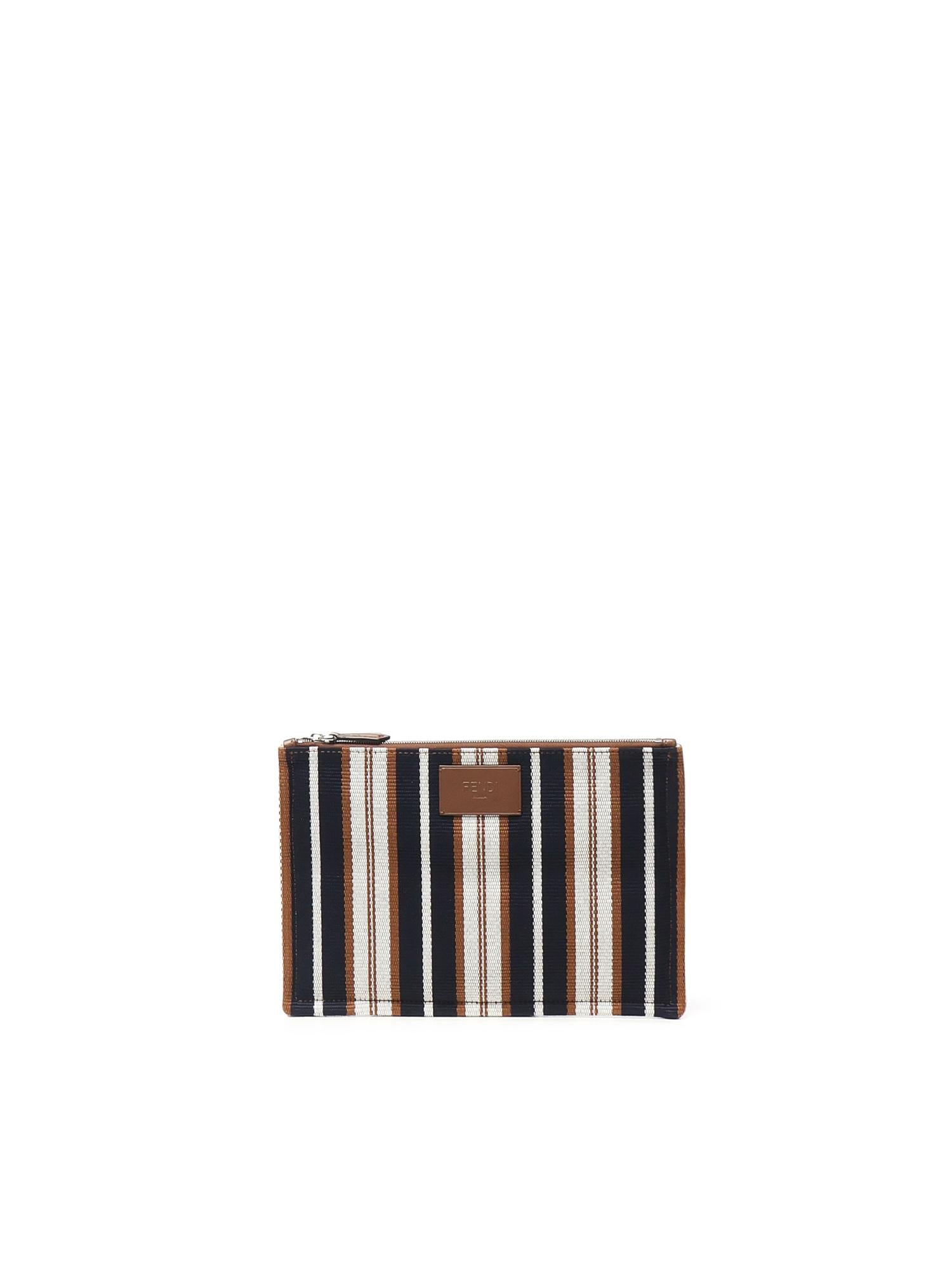 Pochette piatta a righe signature media<BR/> 7N0158 AUGXF1SCR FENDI 