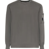 Maglione in cotone crepe con logo<BR/> 20CMKN105A 006323O921 C.P. COMPANY 