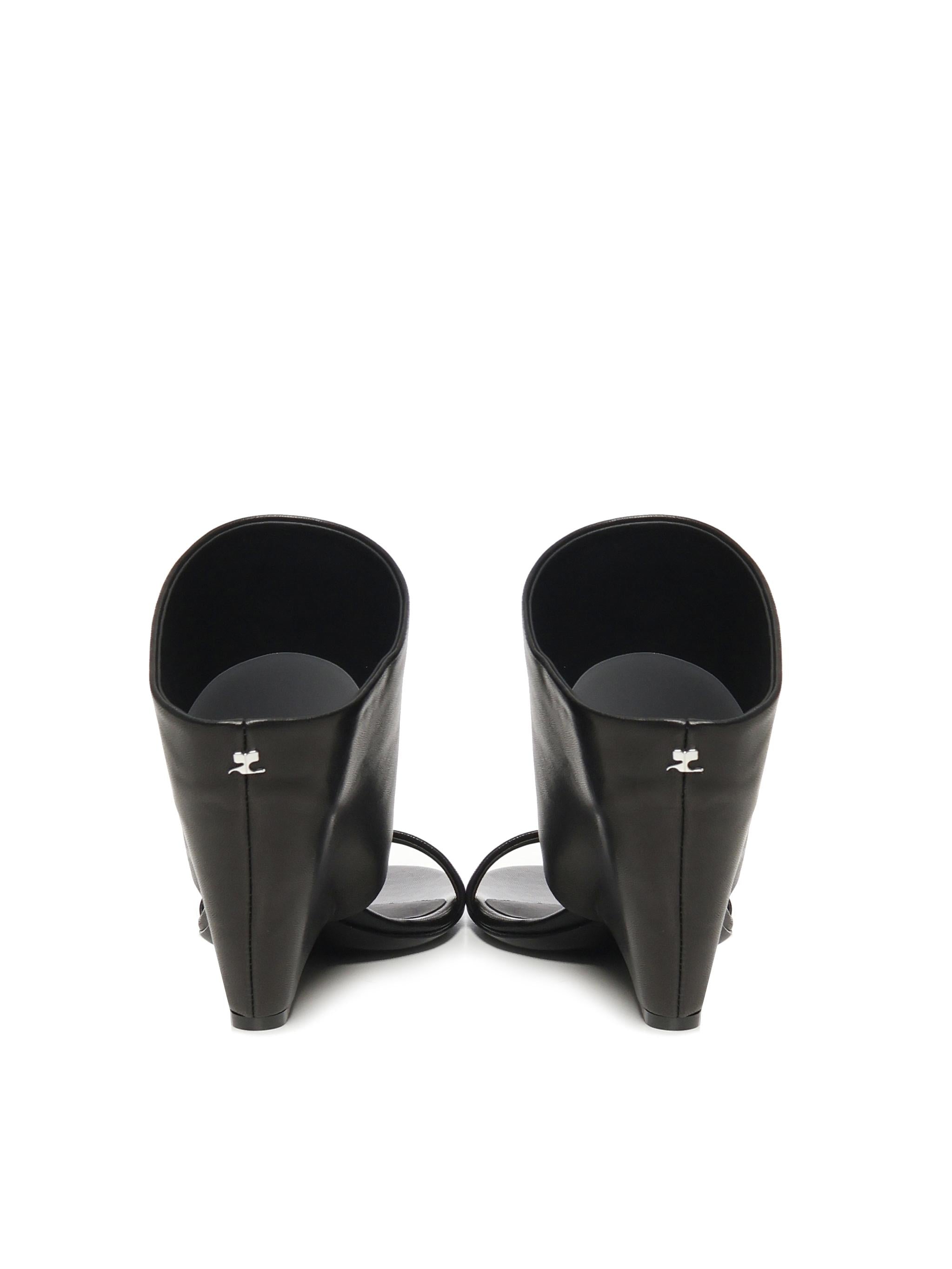 Mules in pelle con zeppa 225SSD037AG0030 9999 COURREGES 