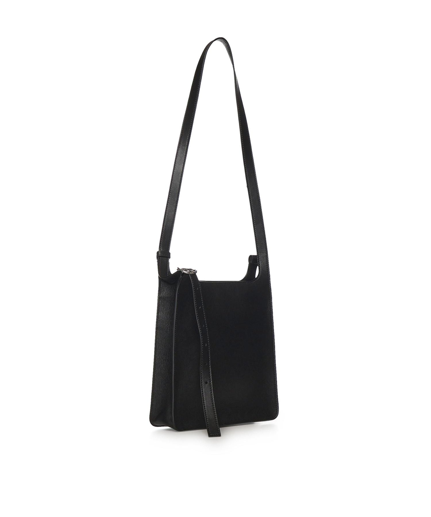 Borsa Le Petit Tablier in pelle BAM00432AC18A08 990 JACQUEMUS 