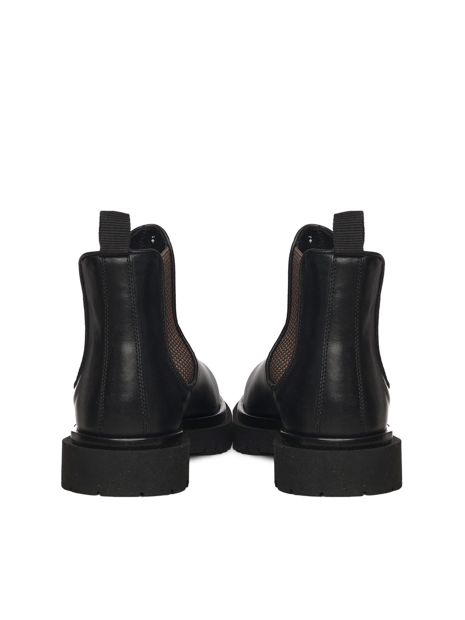 Stivaletti Chelsea in pelle<BR/> 23075 NERO ANTICA CUOIERIA 