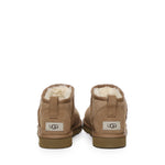 Stivaletti Classic Ultra Mini 1137391 CHE UGG 