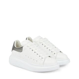 Sneakers oversize in pelle con talloncino a contrasto 553770 WHFBU9042 ALEXANDER McQUEEN 