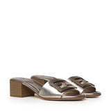 Slide Baguette in pelle laminata 8R8862 AY1RF0VF1 FENDI 