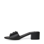 Slide Baguette in pelle 8R8862 AQY2F0QA1 FENDI 