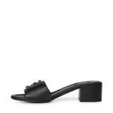 Slide Baguette in pelle 8R8862 AQY2F0QA1 FENDI 