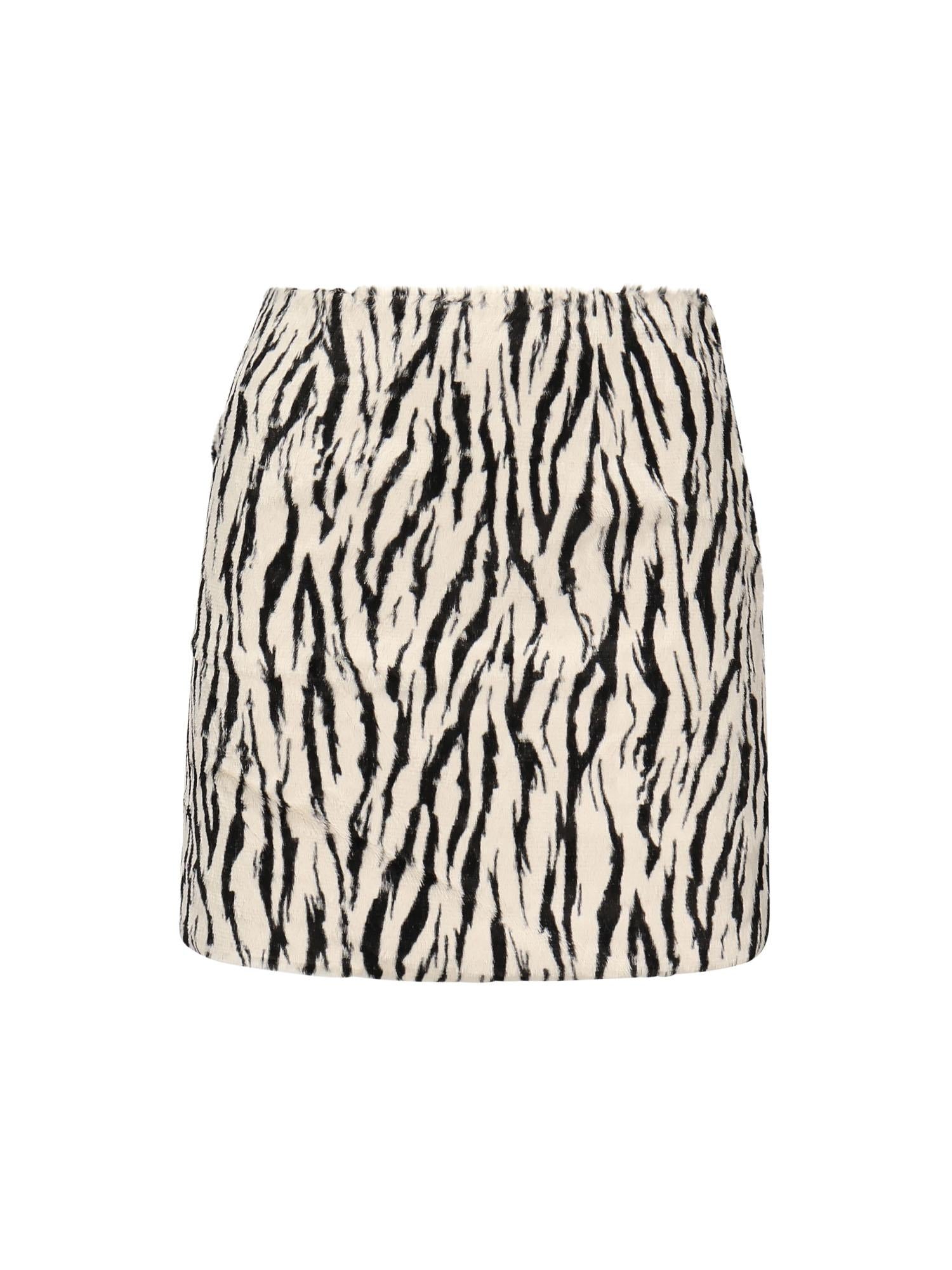 Minigonna in pelliccia sintetica 114247 858 ROTATE 