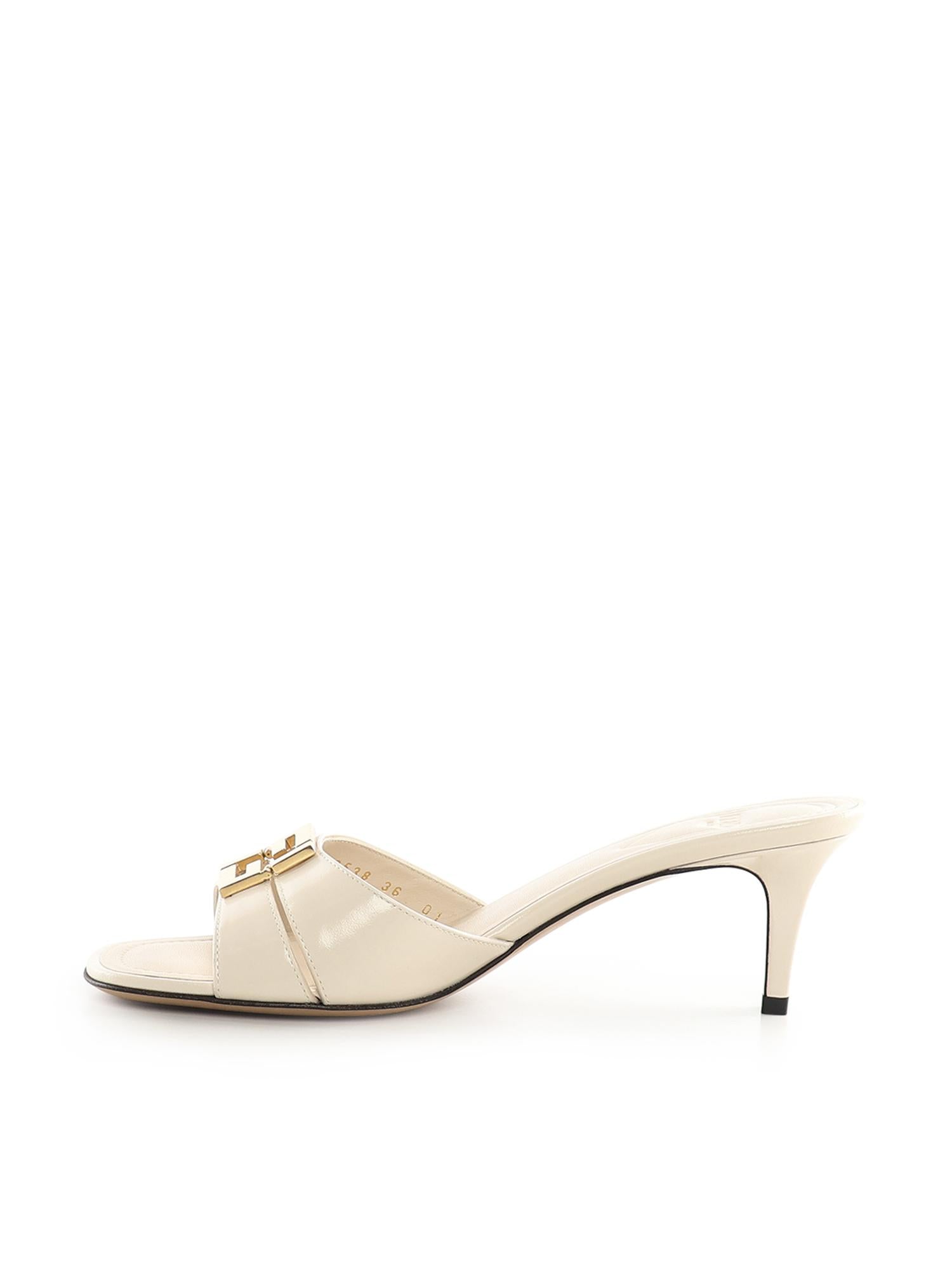 Sandalo Fendi FFold in pelle 8R8538 NA7F1NY8 FENDI 