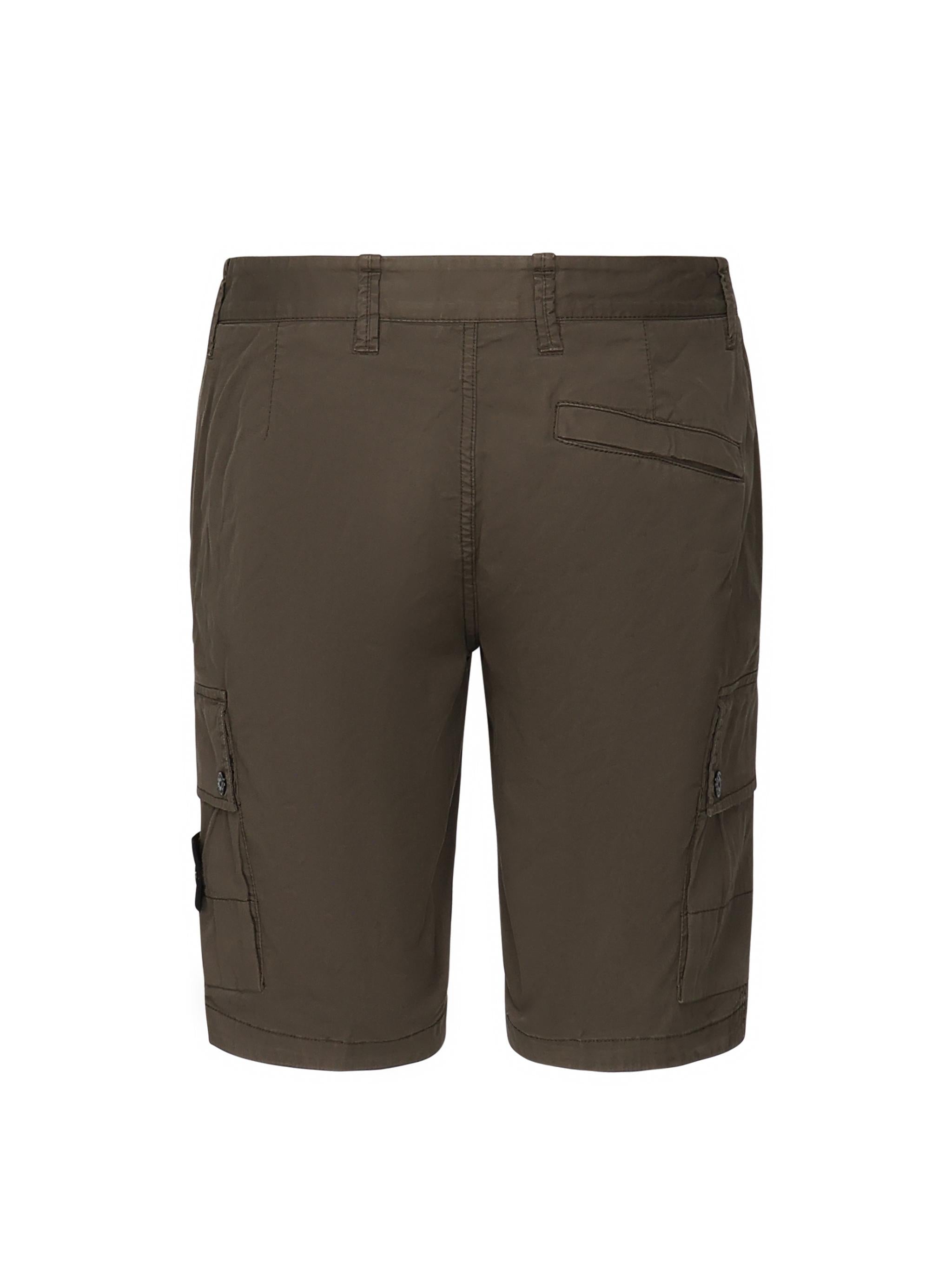 Bermuda cargo aderenti con tasche con cerniera K1S15L100011 S0010V0054 STONE ISLAND 