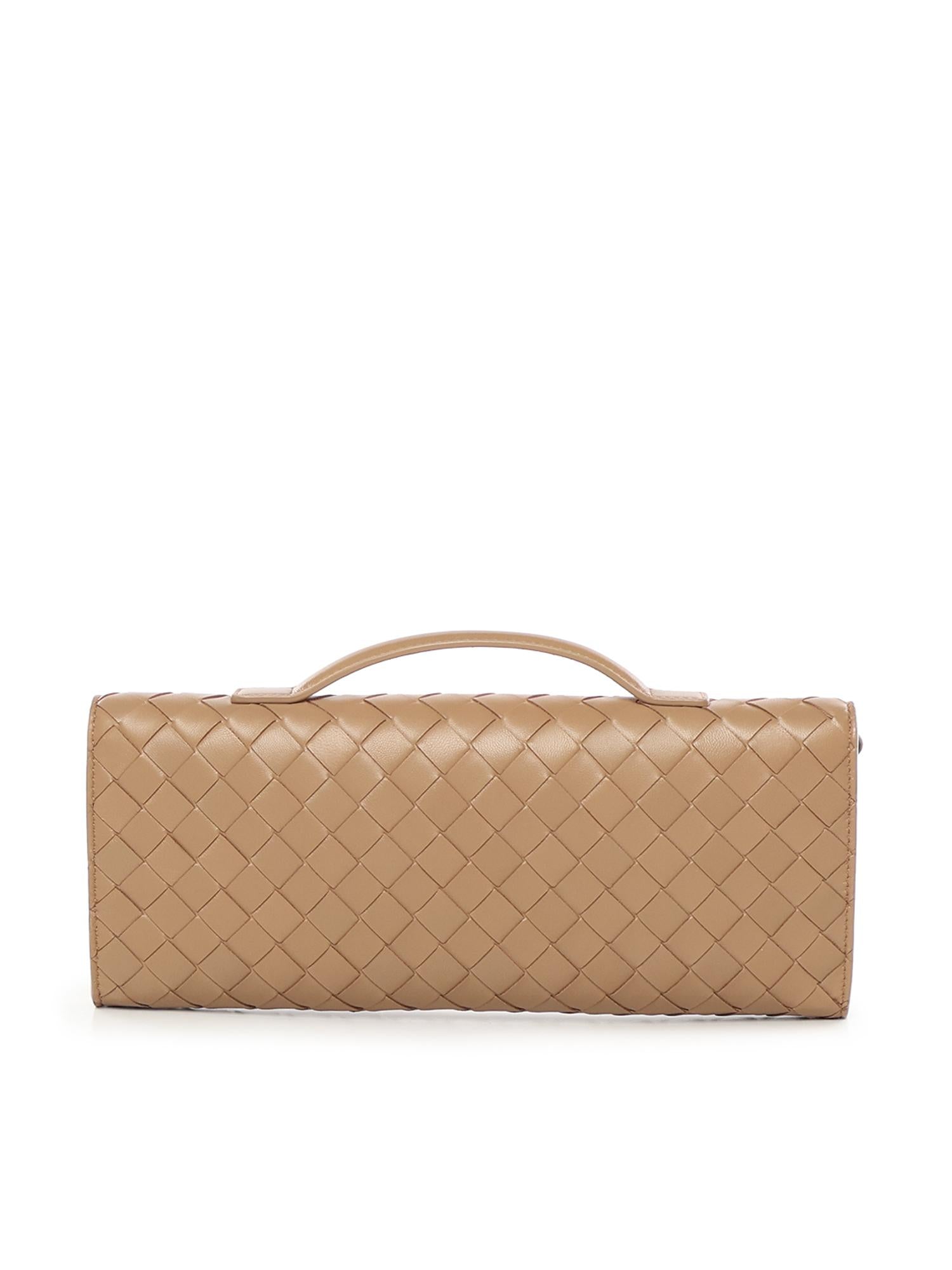 POUCHINTREC.15 NAP19/NAP19/ SH 741511 VCPP32788 BOTTEGA VENETA 