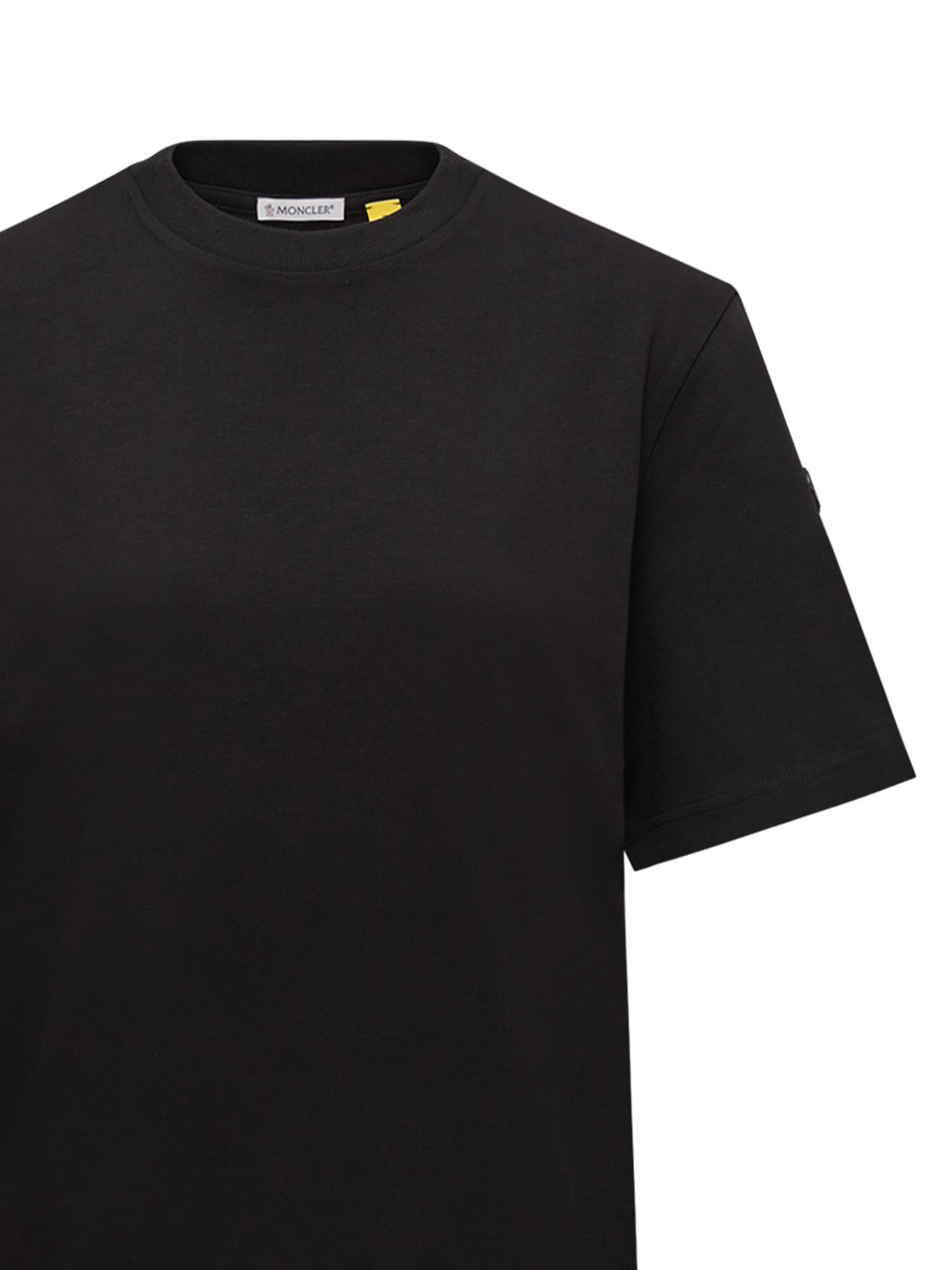 T-shirt Moncler x EE72 by Edward Enninful K24038C00001 89AUG999 MONCLER GENIUS 