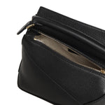 Puzzle Edge mini in pelle di vitello<BR/> A510P88X60 1100 LOEWE 
