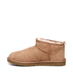 Stivaletti Classic Ultra Mini 1137391 CHE UGG 