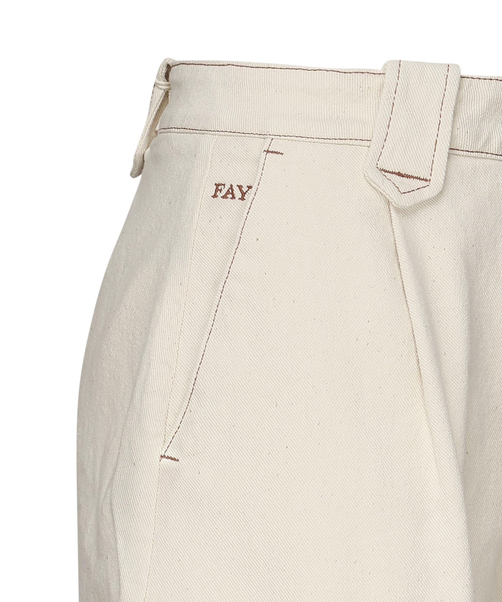 Shorts in cotone con risvolto<BR/> NTW8350480LVTY B011 FAY 