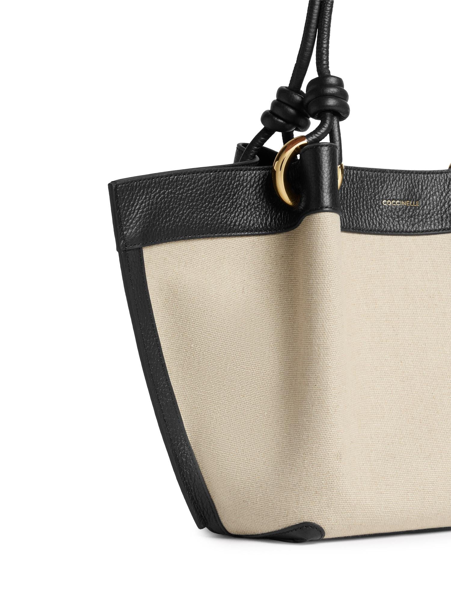 Borsa Finn medium E1U06110201 846 COCCINELLE 