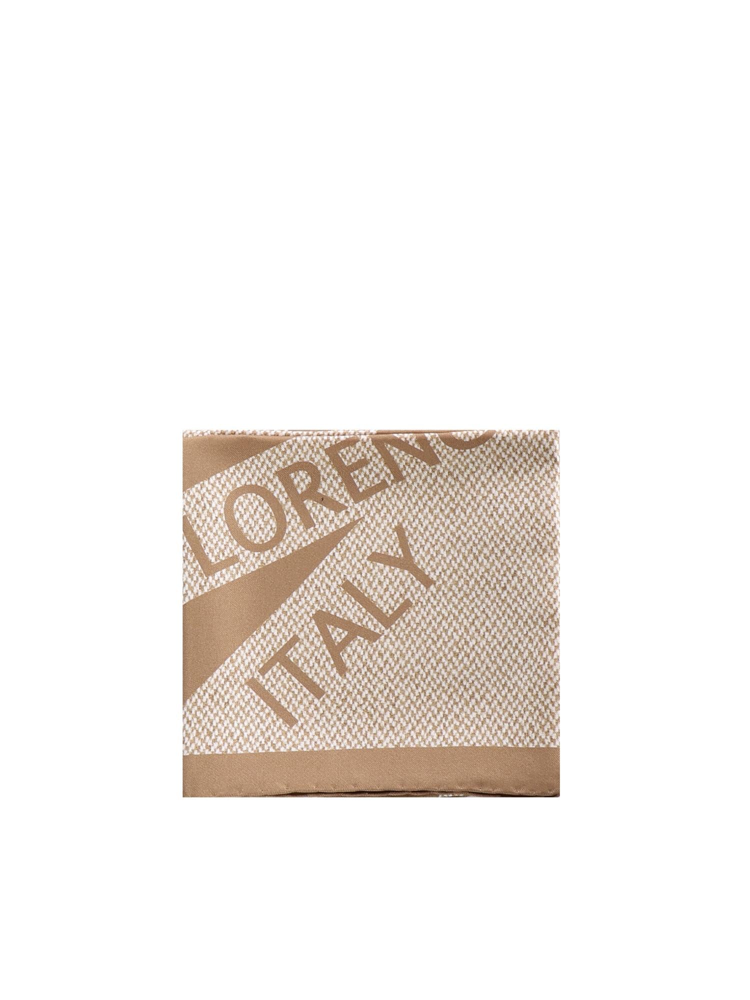 Foulard in seta con stampa 310206 783435001 FERRAGAMO 