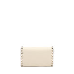 Portafoglio Rockstud in pelle con catena 7W2P0AR6 VSHI16 VALENTINO GARAVANI 