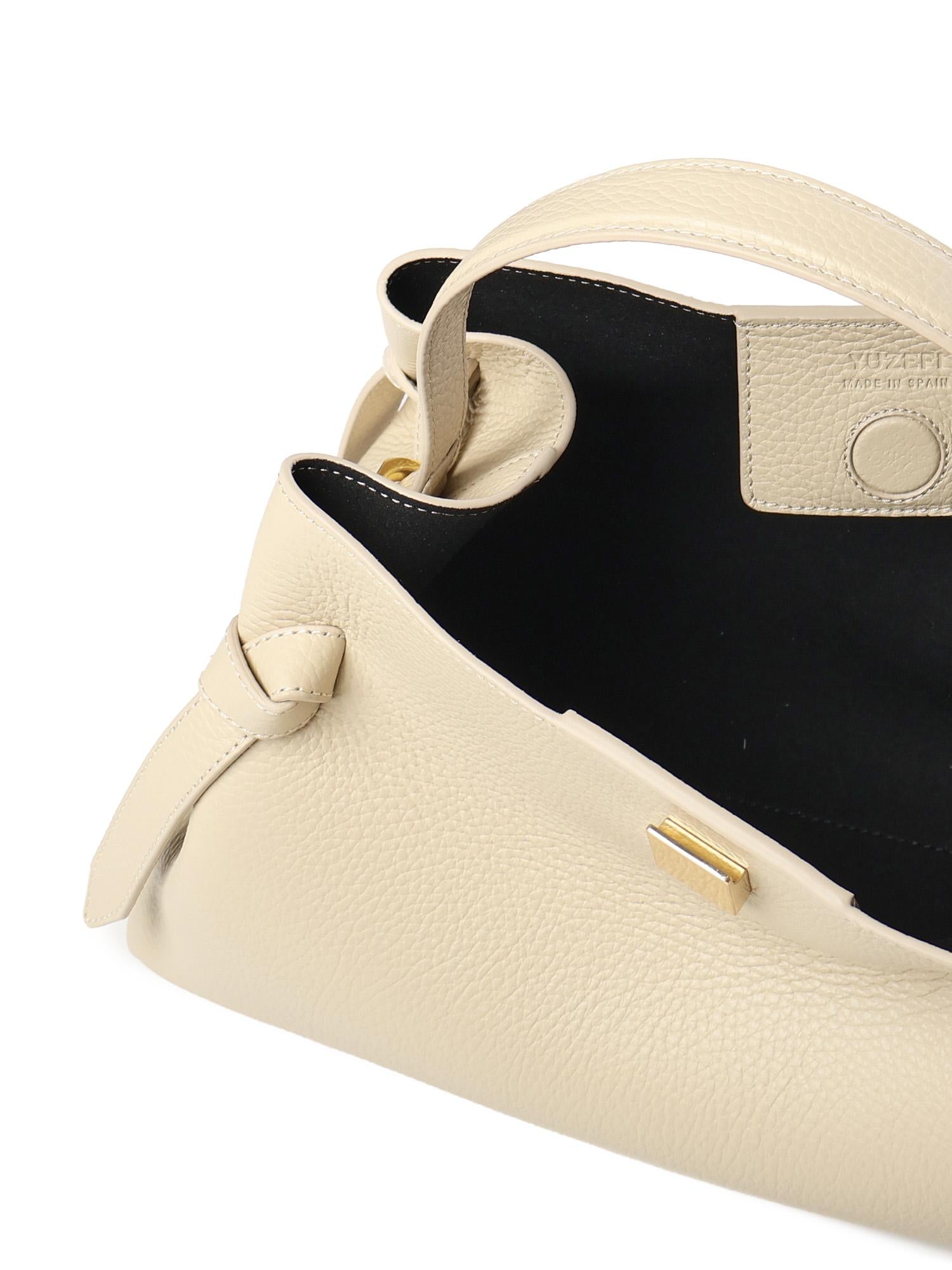 Borsa a mano Gyoza in pelle GYOZA PEBBLE GRAIN LEATHER ANGORA YUZEFI 