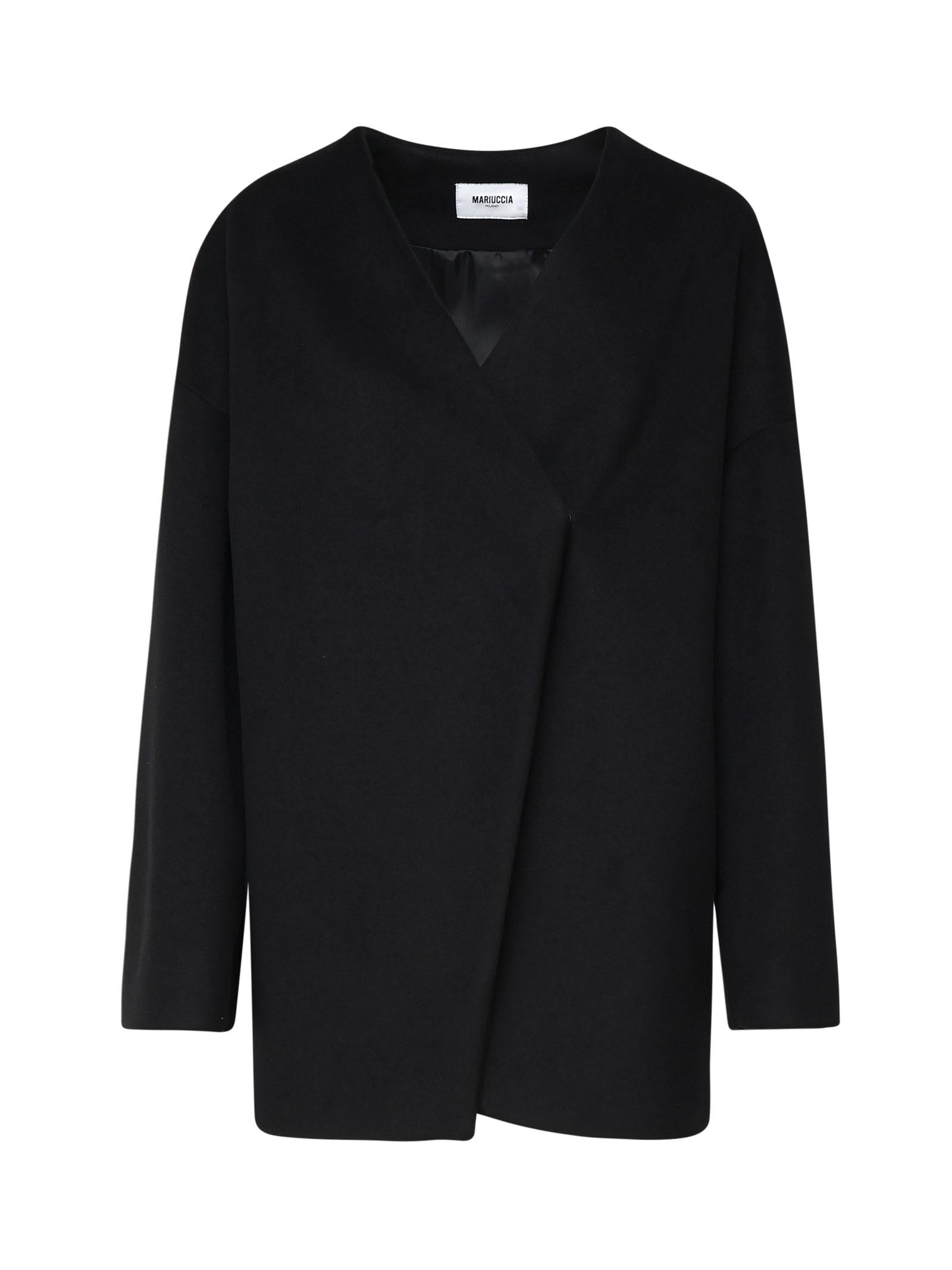 Cappotto con taglio geometrico MMD904 NERO MARIUCCIA Milano 