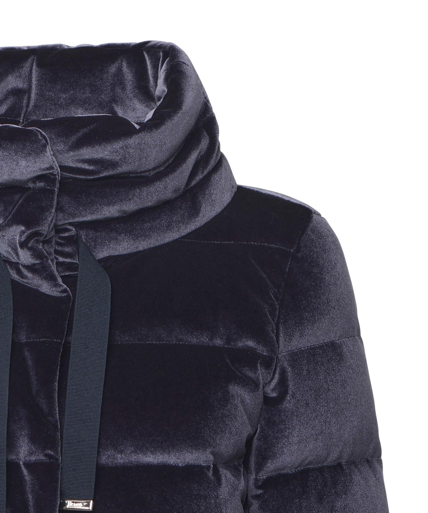 Giacca in smooth velvet PI002180D 15020S9200 HERNO 