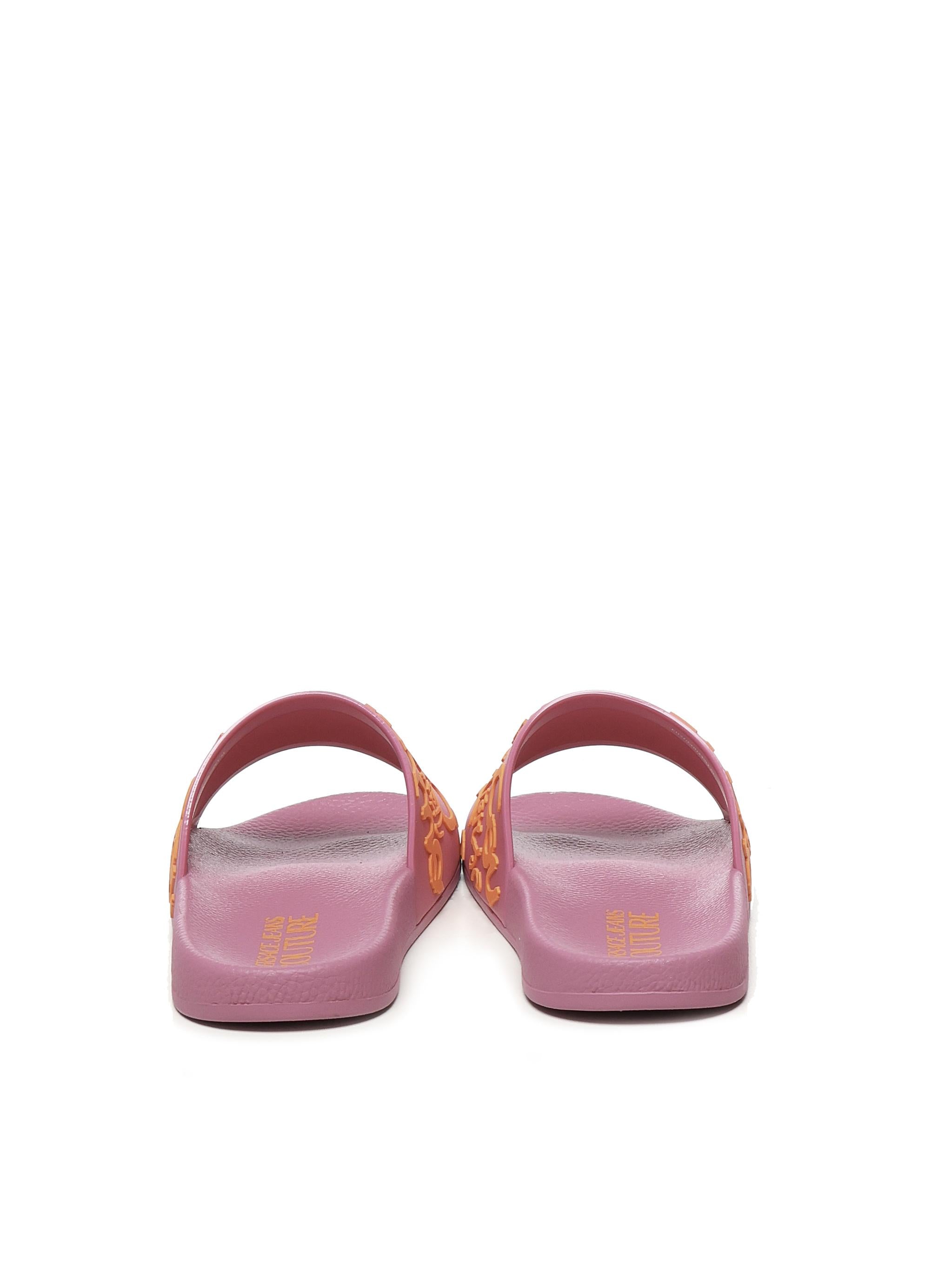 Slides Shelly con logo 78VA3SQ1 71352R53 VERSACE JEANS COUTURE 