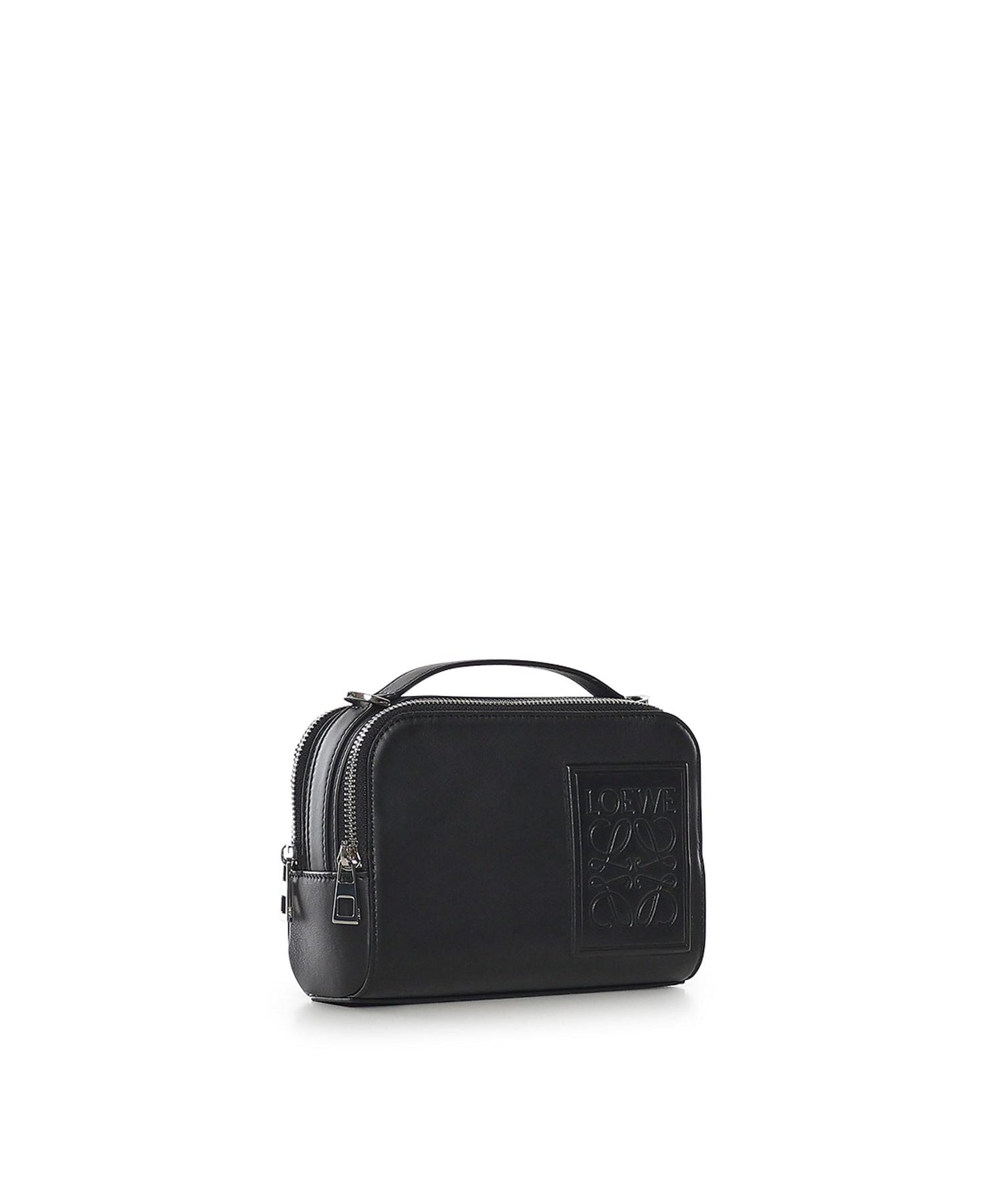 Borsa a tracolla Camera mini in pelle di vitello C565R41X05 1100 LOEWE 