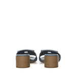Slide Baguette in pelle 8R8862 AQY2F1TZB FENDI 