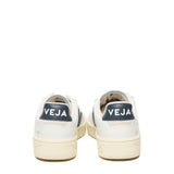 Sneakers V-90 VD2003656  VEJA 