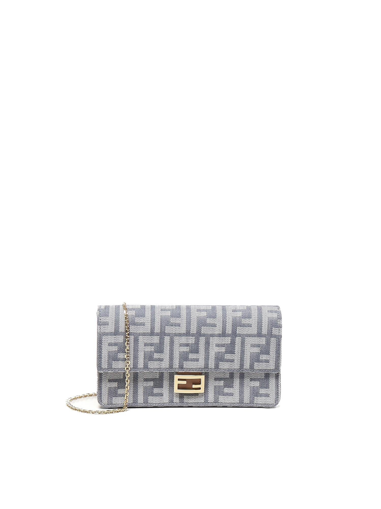 Portafoglio Baguette con catena 8M0498 AUT4F1SXQ FENDI 