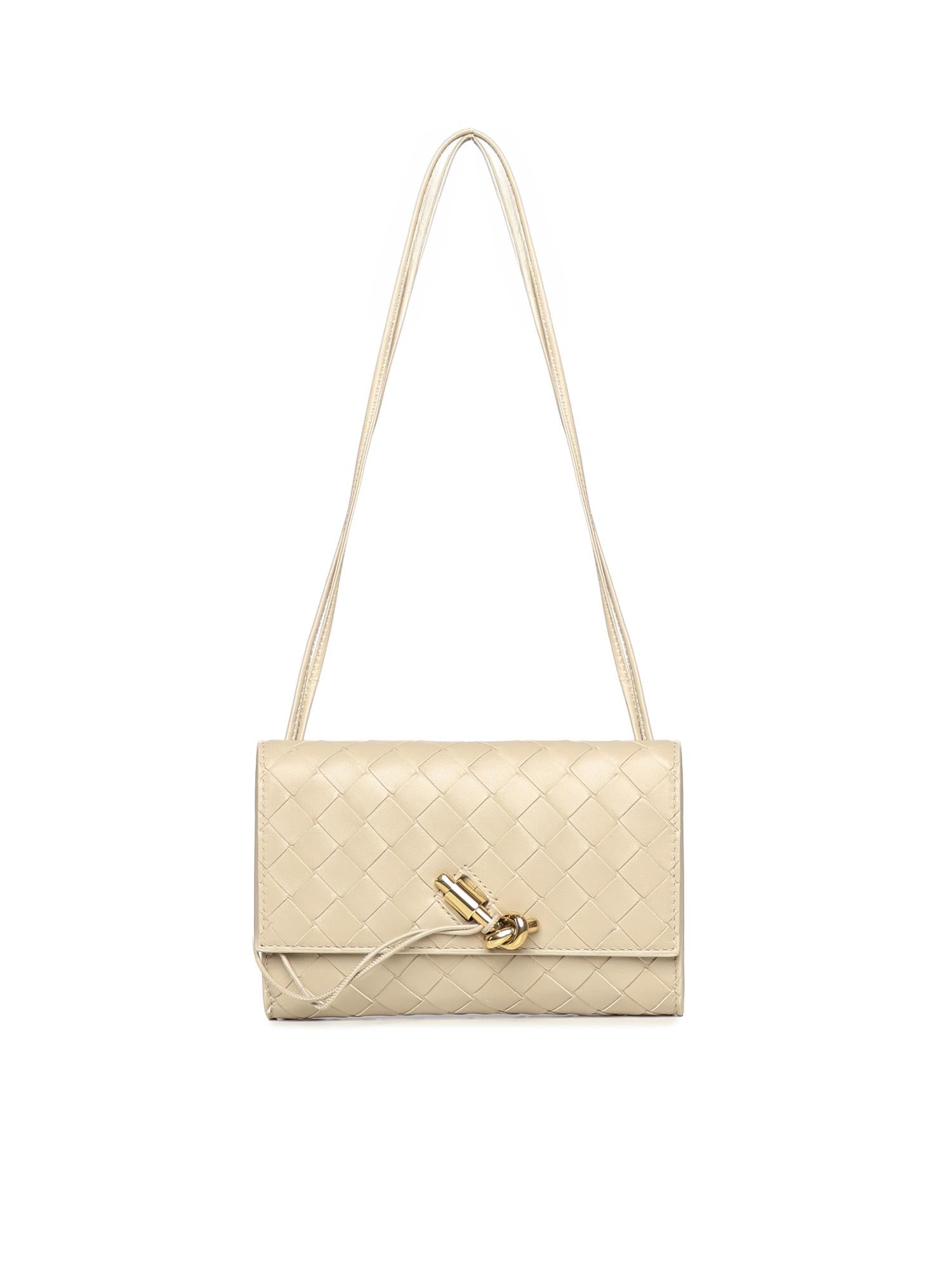Pochette Andiamo con tracolla 836940 VCPP29614 BOTTEGA VENETA 