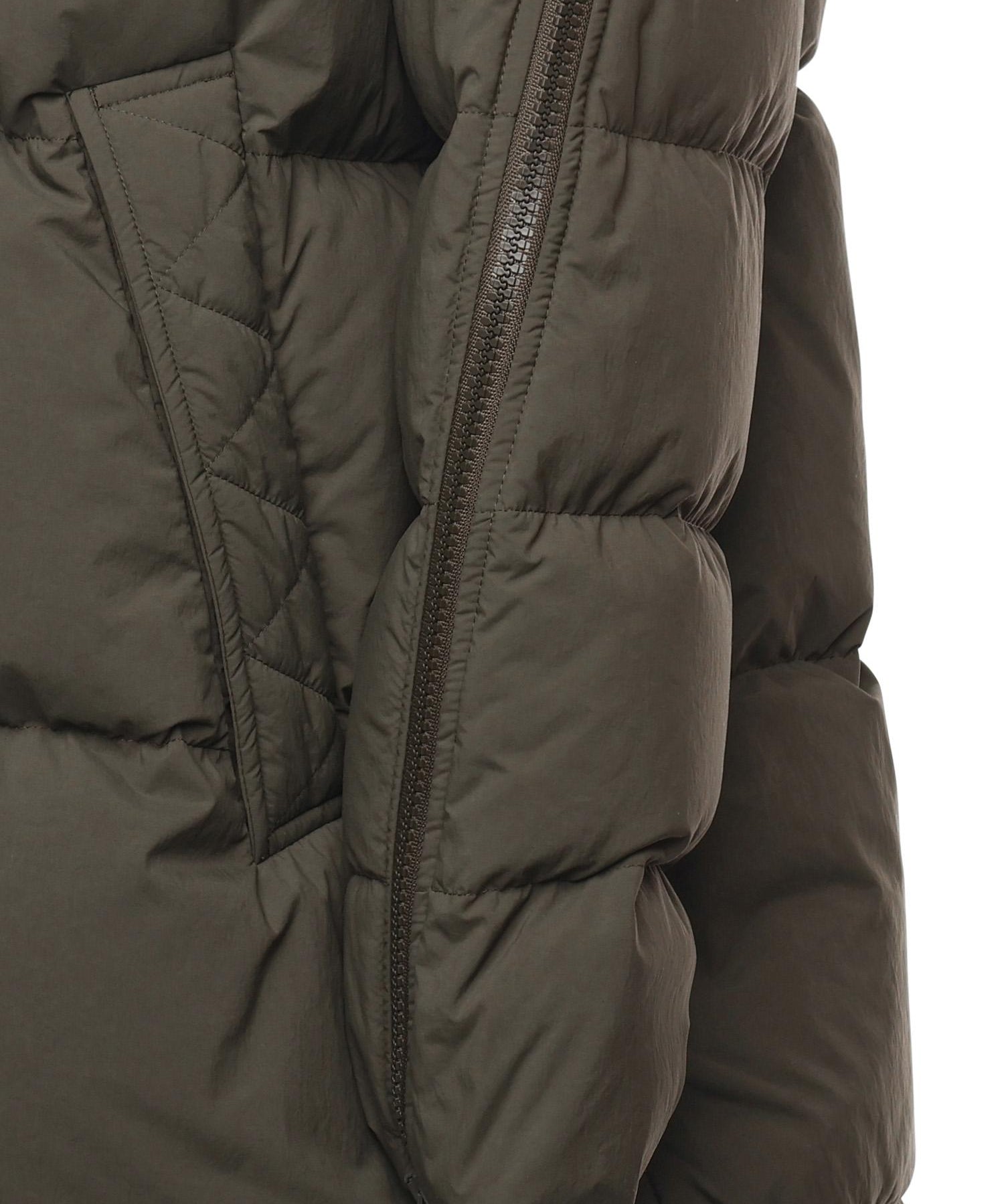 Piumino con cappuccio in nylon PI002097D 126267740 HERNO 