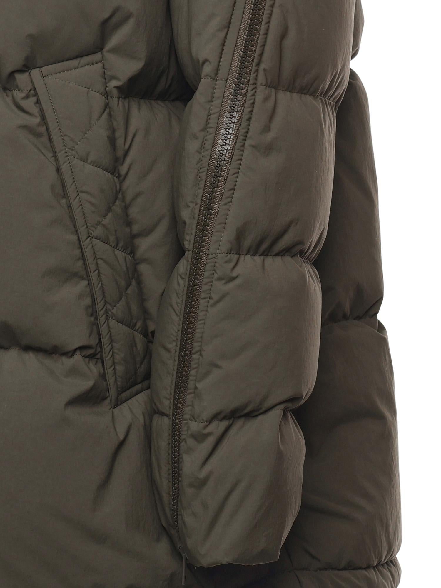 Piumino con cappuccio in nylon PI002097D 126267740 HERNO 