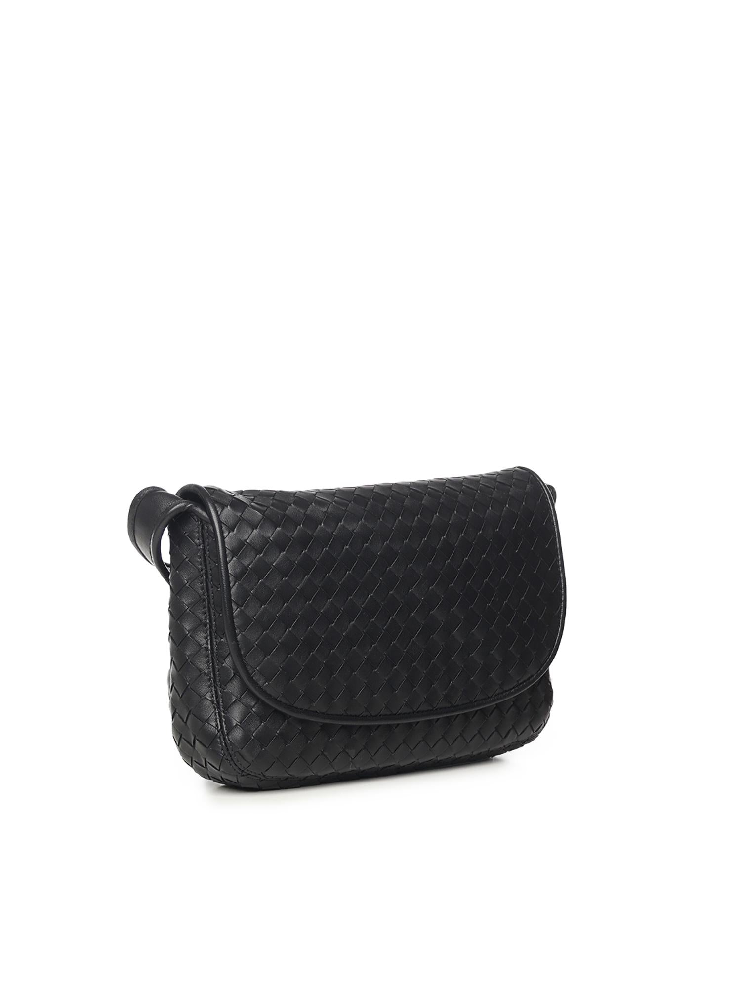 Borsa Messenger Veneto con patta 843836 V5KD08803 BOTTEGA VENETA 